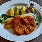 Neue Hohe Hotel 4*