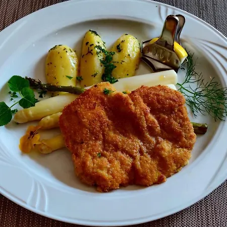 Neue Höhe Hotel 4*